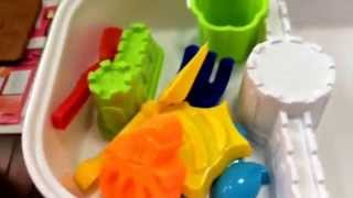 キネティックサンドテーブルを買ったので、４５歳のシゲオカがキネティックサンドを使って遊んでみた。