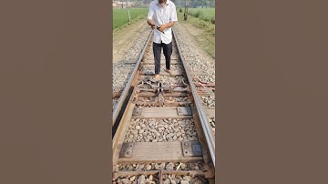 line change manual #viralvideo #railtrack #railway #easternrailways #train #automobile #railwayline