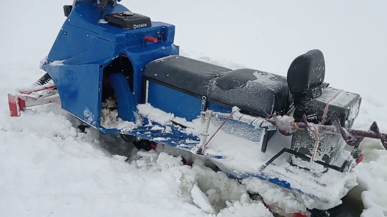 Вот так вляпался на льду вода