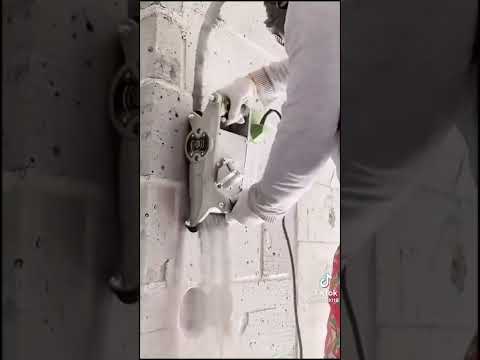 ماكينة قص الجدران للكهرباء والسباكة