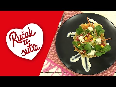 Video: Salata Od Parmezana U Košaricama