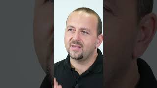 Si̇nan Şensi̇vasin Hazirlayip Sunduğu Emlak Rehberi̇ Çok Yakinda Kare Stüdyoda.