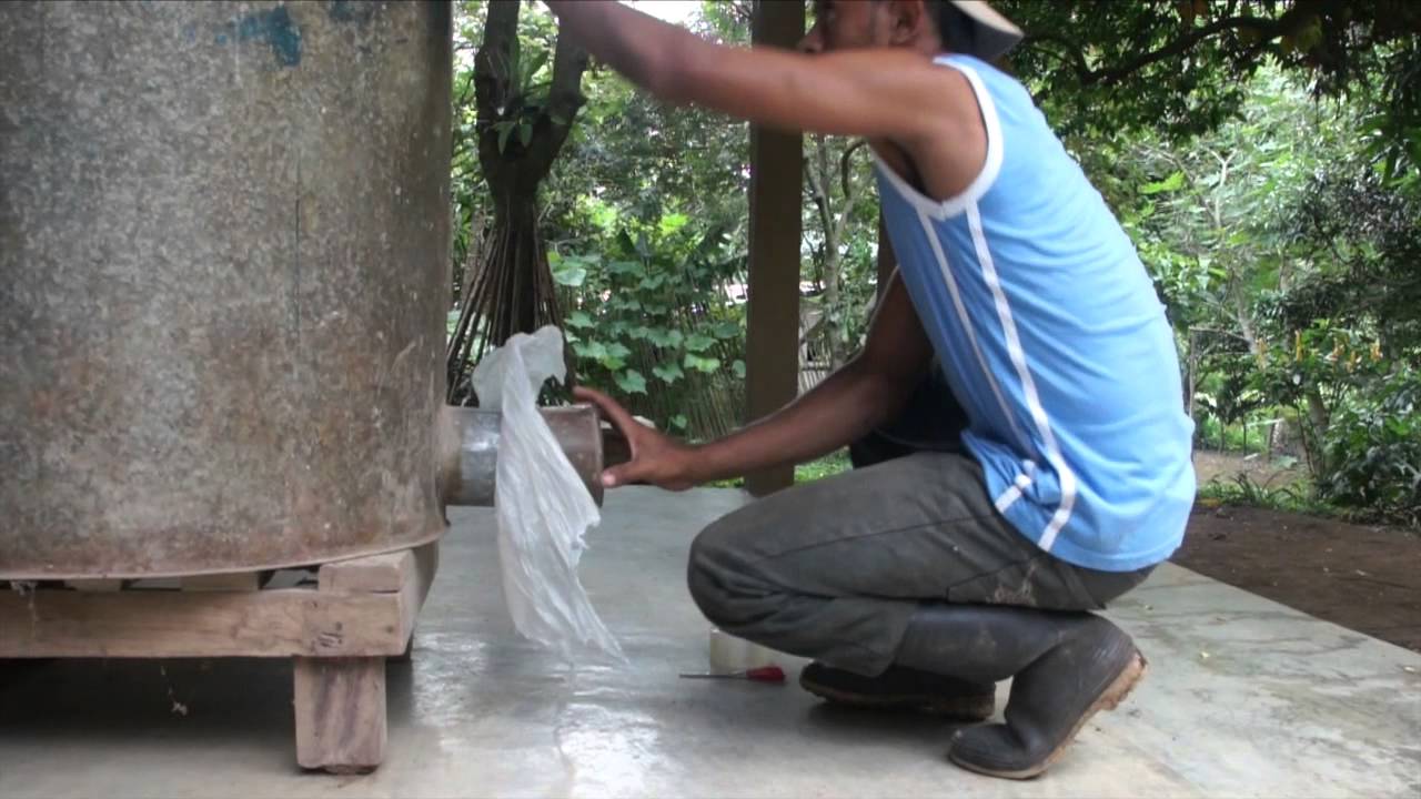 Uso de candelitas para almacenar granos en silos sin usar pesticidas