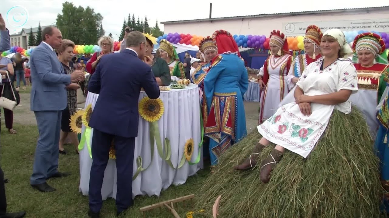 Подслушано в маслянино вконтакте купи продай контакте. Маслянино дом культуры. Село Маслянино Новосибирской области. Маслянино МАСЛЕШКА. Маслянино ярмарка.