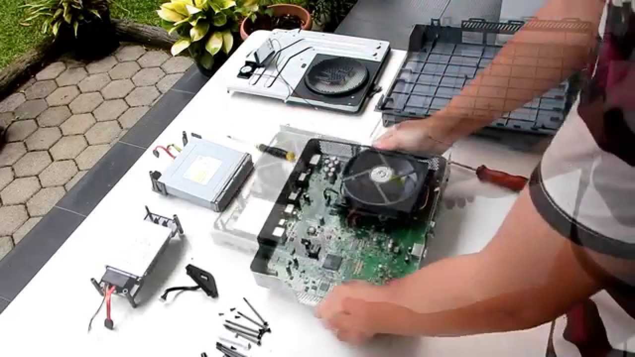 how to clean xbox one x disc drive