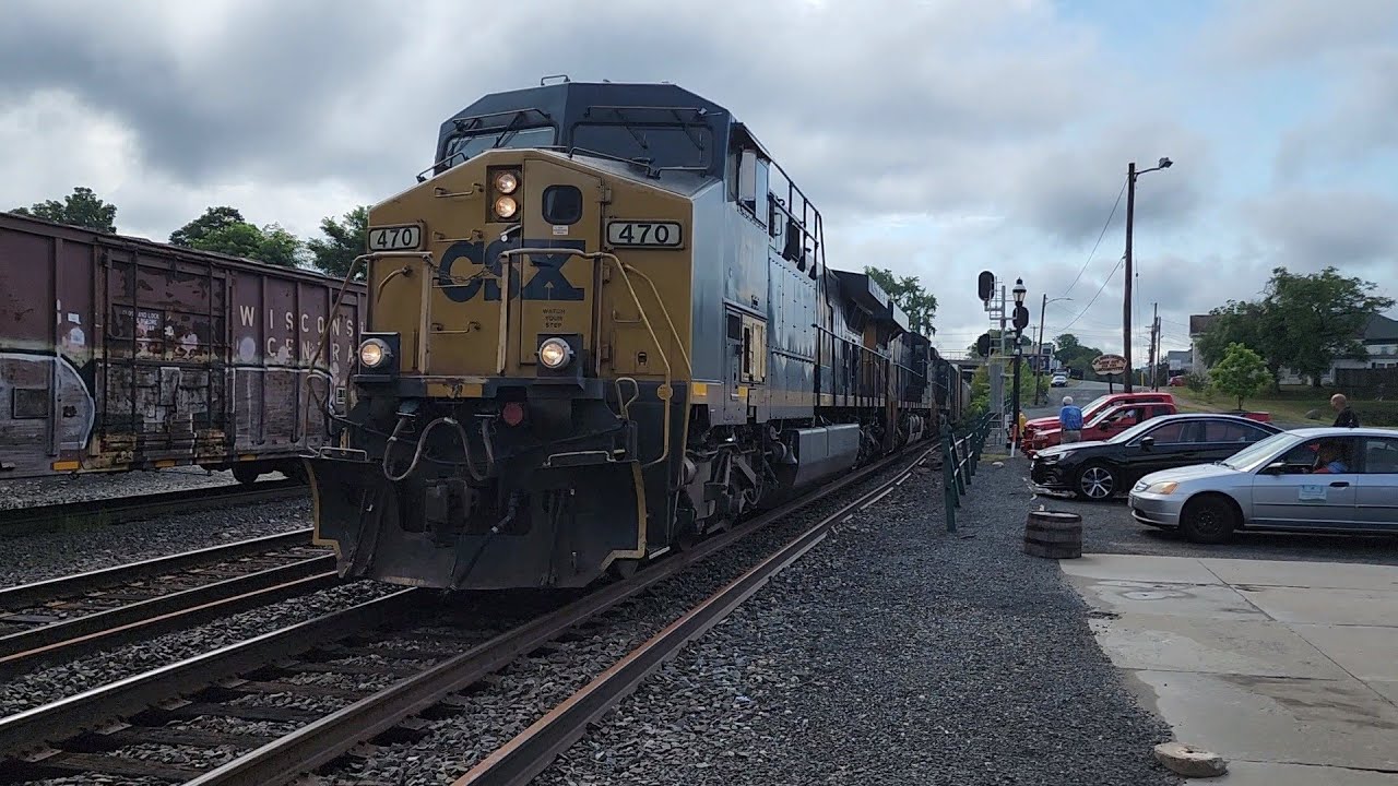 CSX M427 at Palmer, MA 7/14/22 YouTube