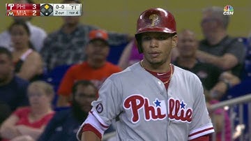 PHI@MIA: Hernandez rips an RBI single to center field