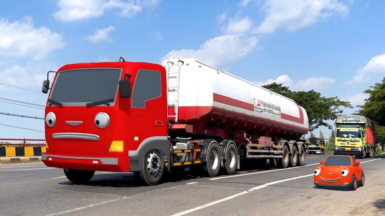Disini Markas Truk Tangki Pertamina, Truk Tangki Minyak, Truk Kontainer Mirip Frank Kawan Tayo