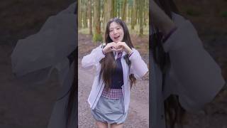 Hold me so tight babe🫂 #볼빨간사춘기 #BOL4 #FindYou