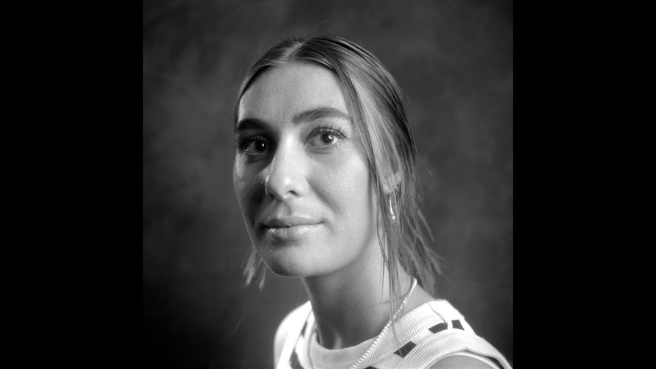 Yashica 124g and 635 compared