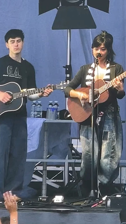 Ever Seen - beabadoobee Live (Laneway Festival 2025, Melbourne 14/02)