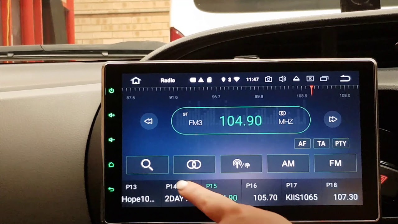Polaris Universal Maxx features - Radio Reception