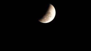 TOTAL LUNAR ECLIPSE 20111210 VIEWED FROM HONG KONG (MOON LEAVES NUMBRA)