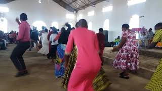 Yerusalem choir EAGT ILEMI TANKIN MBEYA KWA MCHUNGAJI A.MWANDEMANGE