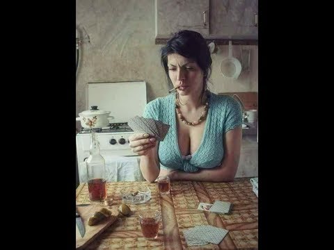 Проиграла в карты на раздевание Проиграла в карты на раздевание