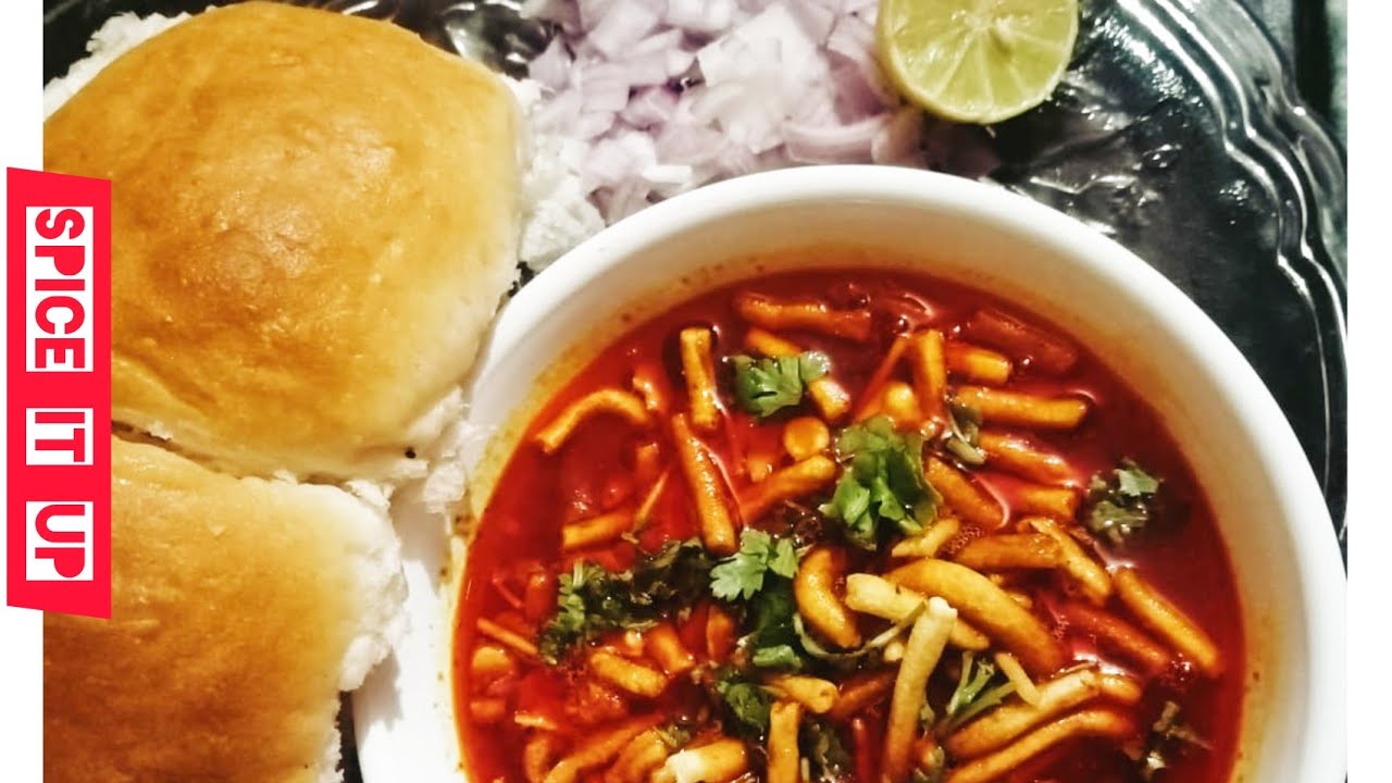 Misal Pav | Pune style