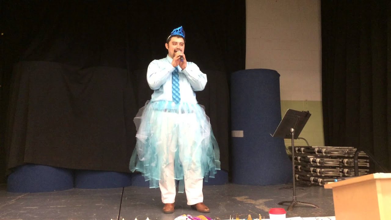 Garfield East Elementary School "Principal's Reading Challenge" Reward