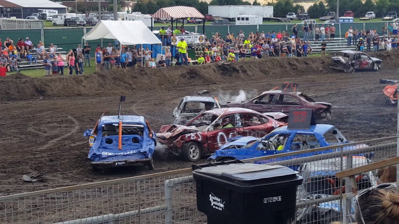 Olmsted Cty Fair Rochester, MN midsize stock class demo derby July