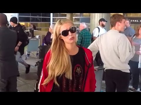 gossip grill Paris Hilton Saddened By News Of Joe Jackson's Passing While Greeting Fans At LAX