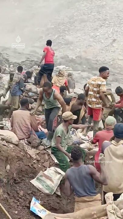 Mountain collapses in DR Congo revealing tonnes of copper | AJ#shorts