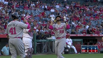 DET@LAA: J.D. Martinez smacks a two-run homer