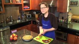 Thin Apple Slicer - Cooking Demo - Progressive International