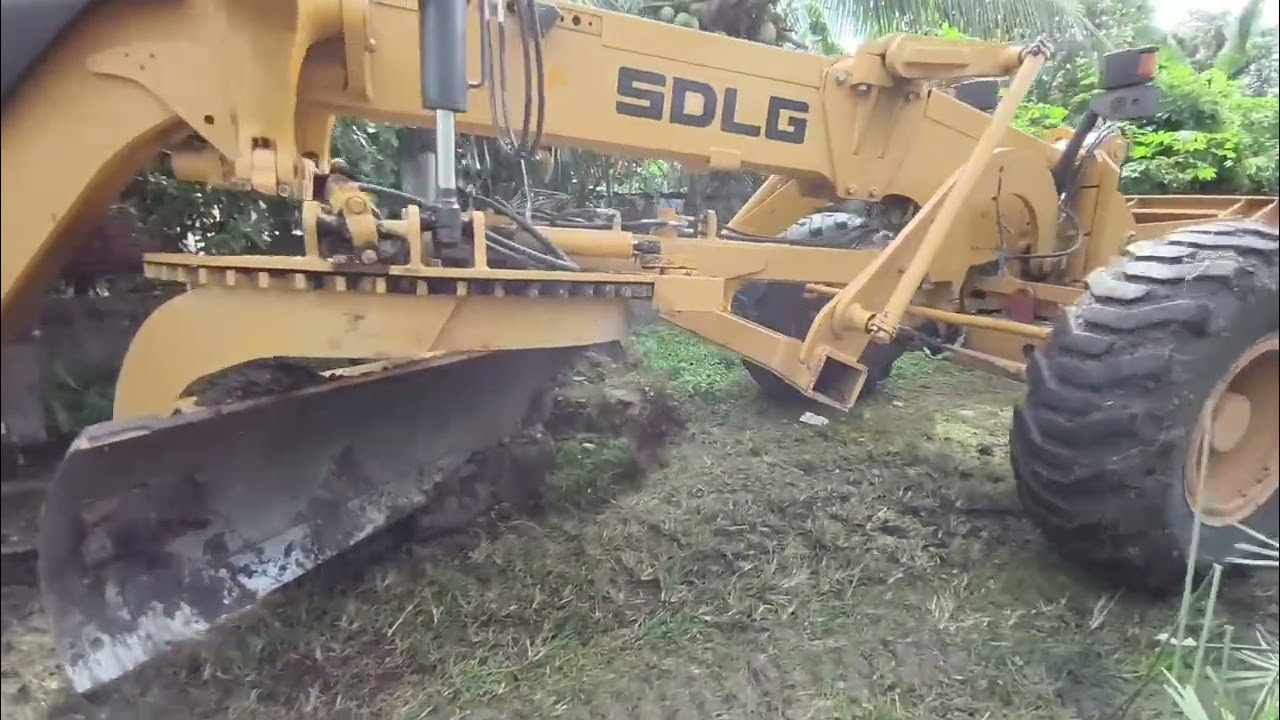 Motor Grader Operation