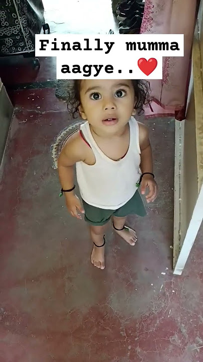 Bar bar gate par aatta hu.. #working mom ,mumma coming back from work #supermoms #bestmom #cute