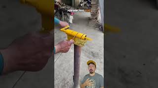 Manual wire fence making machine