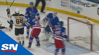 David Pastrnak Scores 31st Capping Off Bruins Tic-Tac-Toe Passing screenshot 4