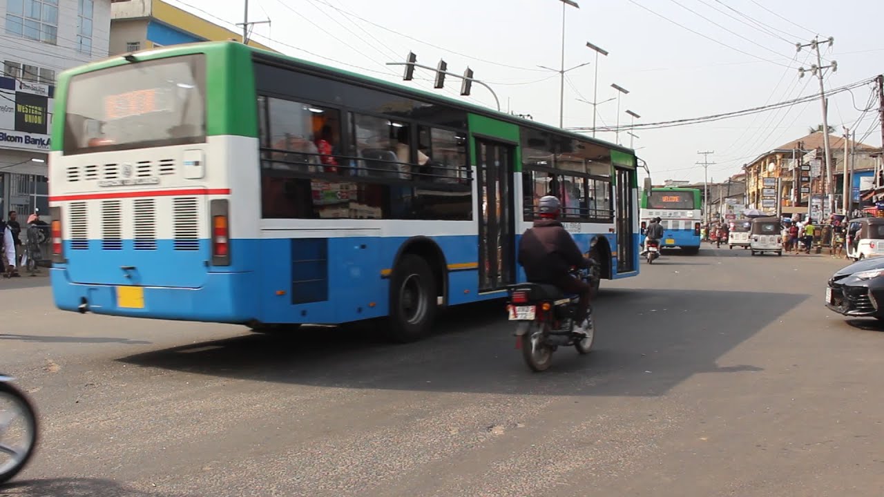 ⁣Talk To The Camera - Citizens Sideline Waka Fine Bus - Sierra Leone