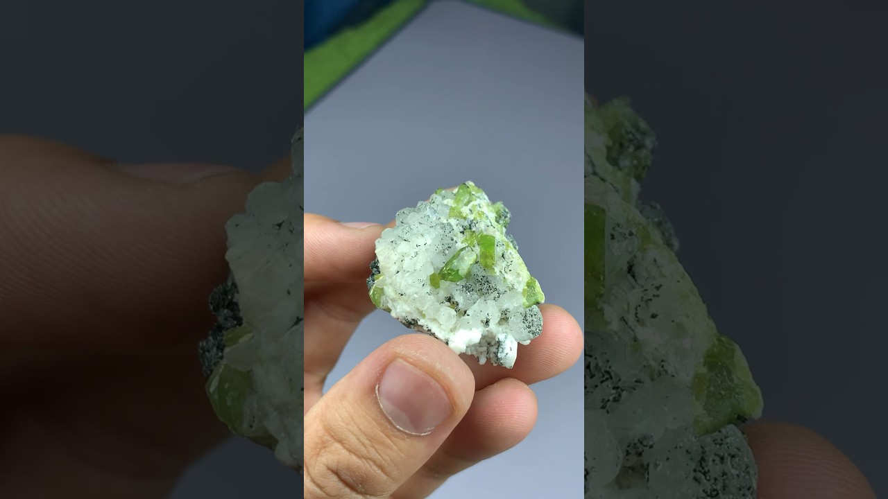 Sphene with calcite | 