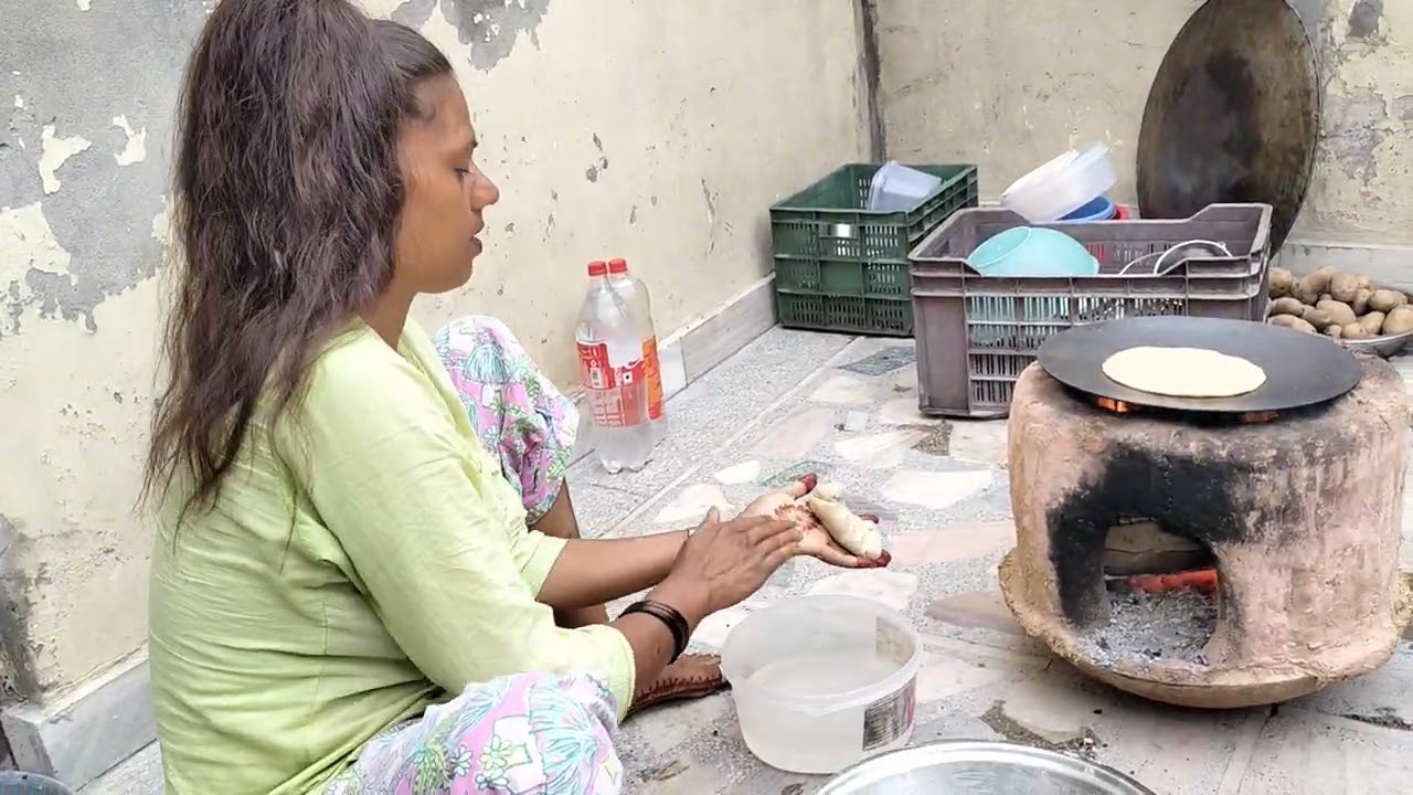 Tandur wali garam garam roti dosto khal o 