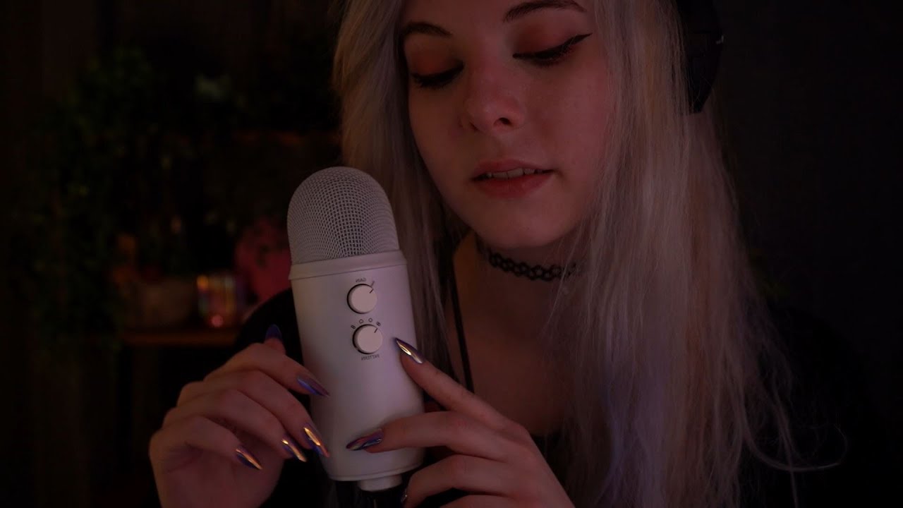 ASMR | close up whispered ramble - breathy, clicky, rain