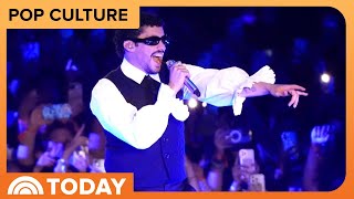 Bad Bunny Concert Doc Celebrates Billions Club Milestone - YouTube