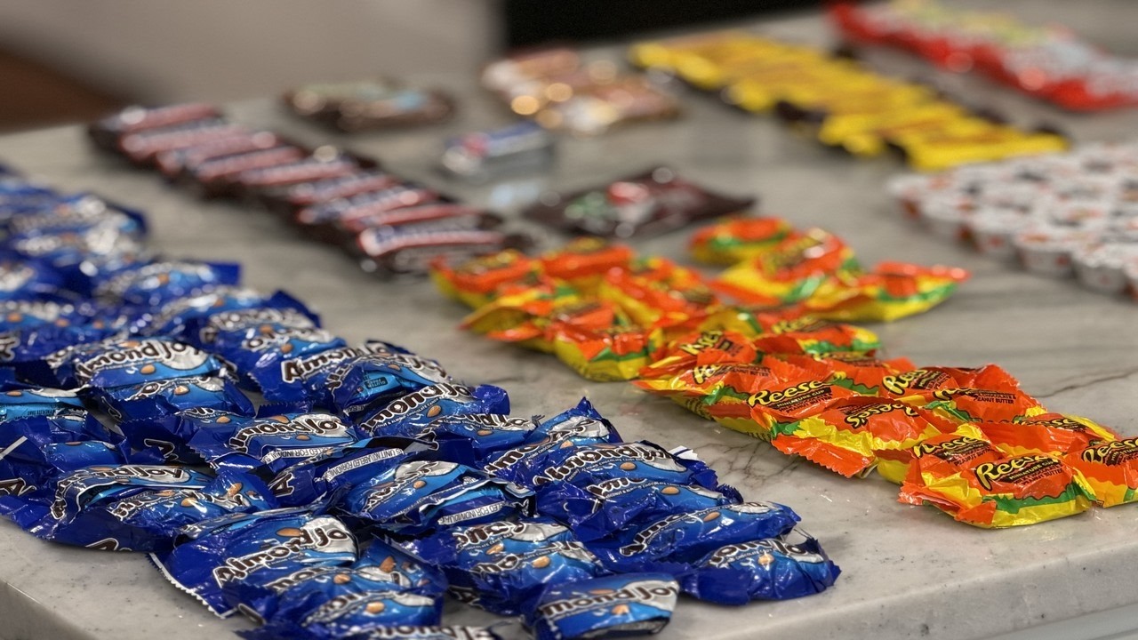 SNEAK PEAK Chocolate Assorted Candy Variety Pack, Bulk, 5 lb