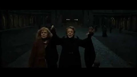 Quem é a professora que morre em Harry Potter?