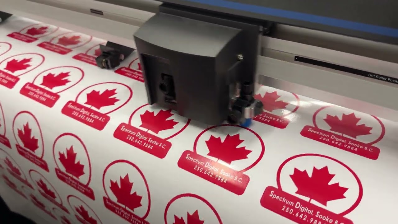 Die cutting Maple Leaf Logo