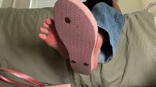 Flip Flops flipping feet  