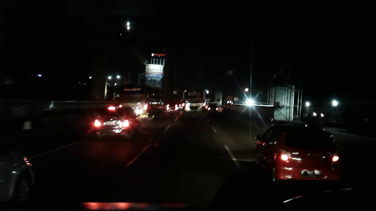 PULANG KAMPUNG NAIK BUS BLUE STAR JAKARTA-JOGJA VIA PURWOREJO