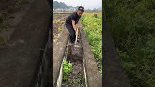 Cement Ditch Dredging Process Good Tools And Machinery Can Increase Work Efficiency