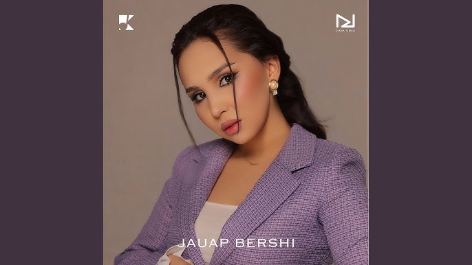 Әйел лесбиянкадан оргазм алады. Жас ерлі-зайыптылар бір қызды байлап, есекпен ұрды.