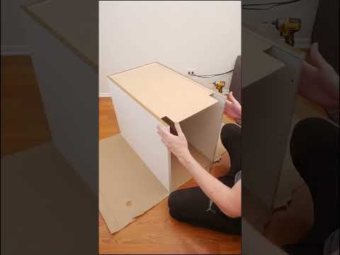 Videó: IKEA Konyhaszekrény Carl Kleiner és Evelina Bratell művészete