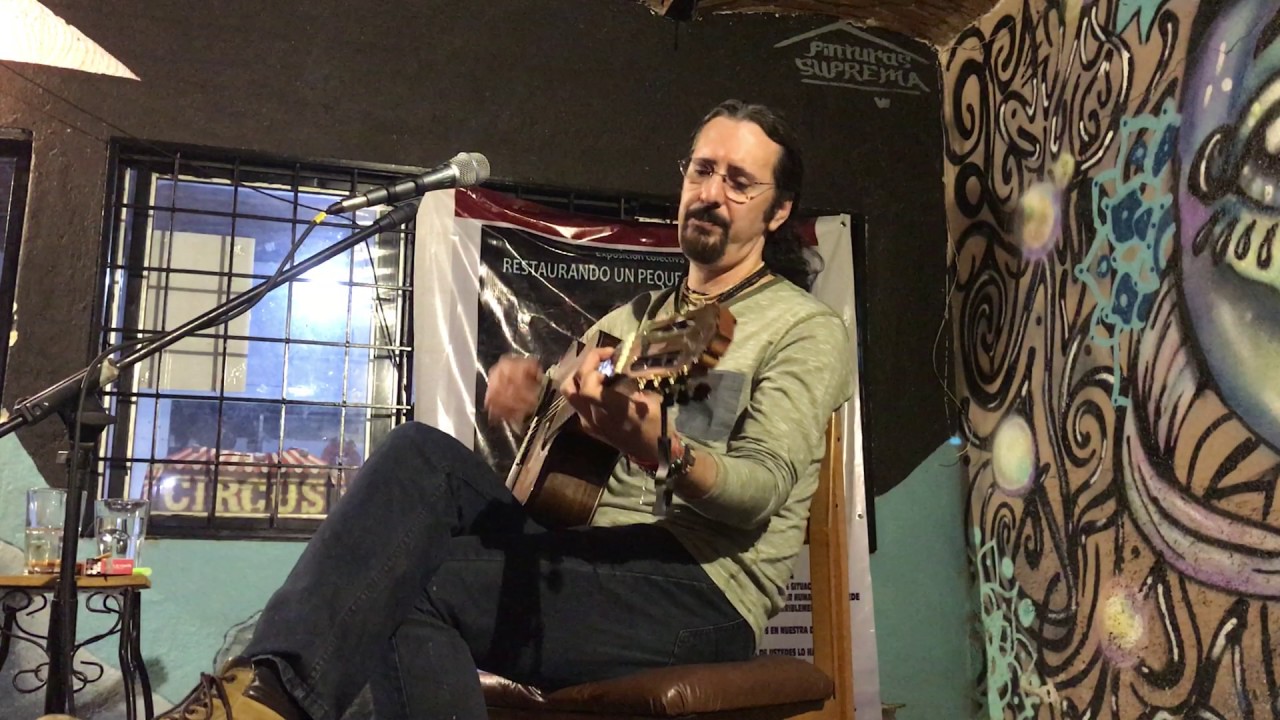 Adrian Gil - La balanza - CasaMusa Guadalajara - Nov 2016