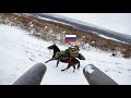 Russlands Armee schickt Reiter in den Kampf – dann kam die Drohne …