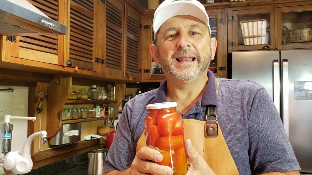 CONSERVA NO VIDRO DE TOMATES INTEIROS "COZINHANDO COM SIMPLICIDADE". 72