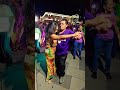 wow tremendo #baile movidito con esta chica guapa y maury 🎵🎶👏#shorts #música #short #show #viral