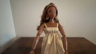 Barbie Basics Model Collector Fashion Doll 09 with Brunette Hair in Golden Dress Review
