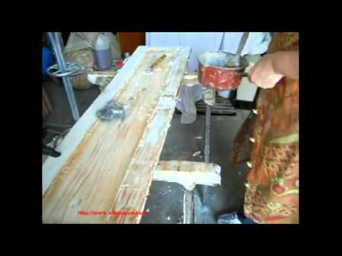 Come sverniciare il legno, sverniciatore, raschietto paglia abrasiva