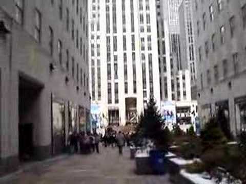 ARCHITECTURE - Raymond Hood - Rockefeller Center